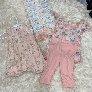 Magnetic me romper and swaddle baby blanket